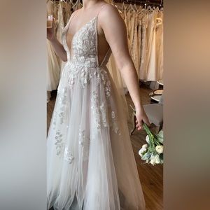 COPY - Wtoo Joelle Wedding Gown. For @drhatch1996